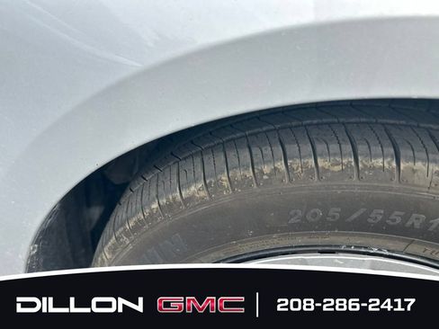 Used 2025 Toyota Corolla LE FWD image 22