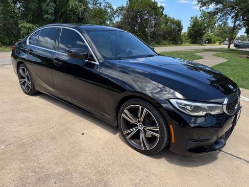 Used 2020 BMW 330i Sedan w/ Convenience Package RWD image 19
