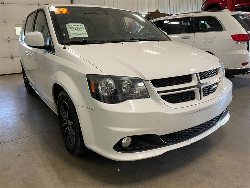 Used 2019 Dodge Grand Caravan GT FWD image 4