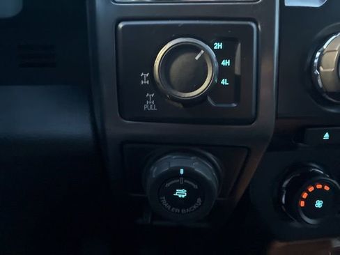 Used 2016 Ford F150 XLT w/ Equipment Group 302A Luxury image 22