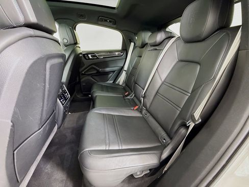 Certified 2022 Porsche Cayenne S image 26