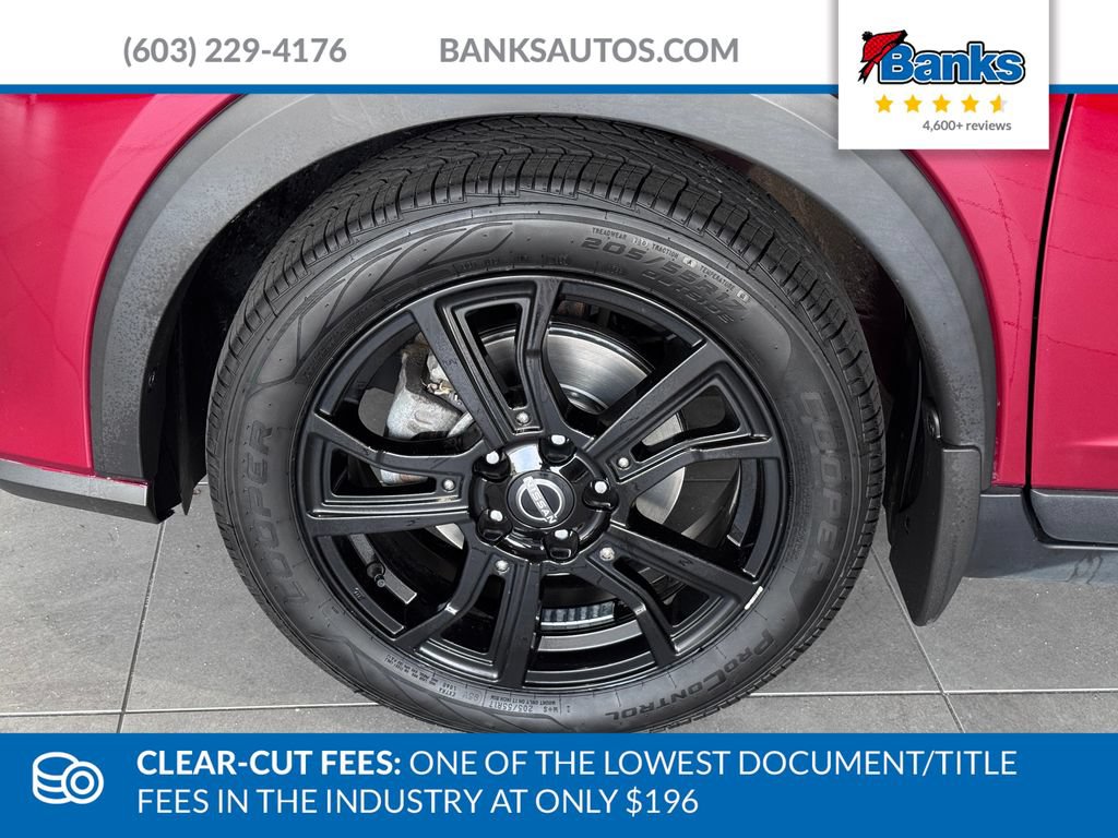 Used 2022 Nissan Kicks SR FWD image 4
