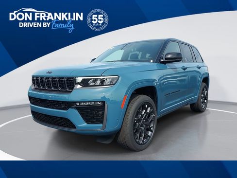 New 2026 Jeep Grand Cherokee Summit w/ Obsidian Package image 1