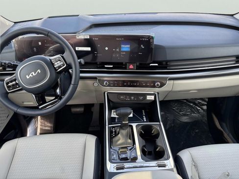 New 2026 Kia Carnival SX Prestige image 16