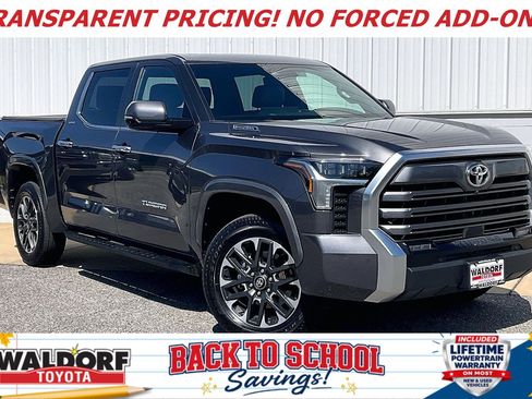 Used 2025 Toyota Tundra Limited AWD/4WD image 1