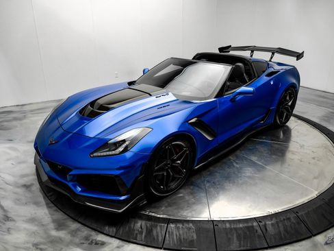 Used 2019 Chevrolet Corvette ZR1 image 4