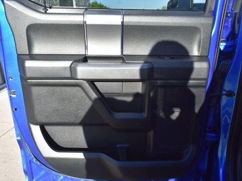 Used 2016 Ford F150 XLT w/ Equipment Group 302A Luxury AWD/4WD image 40
