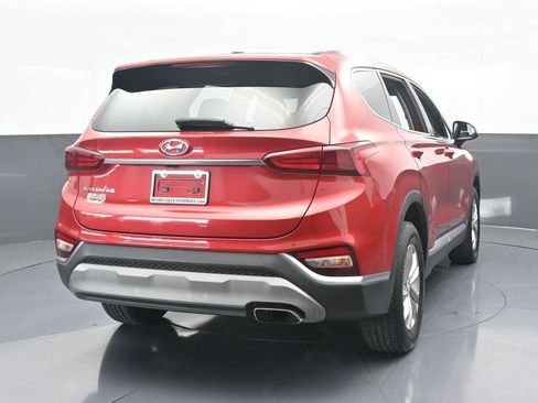 Used 2019 Hyundai Santa Fe SE image 5