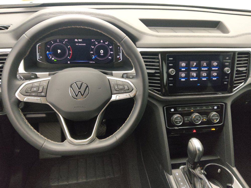 Used 2023 Volkswagen Atlas Cross Sport SE w/ Black Wheel Package FWD image 22