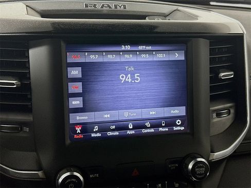 Used 2021 RAM 1500 Laramie w/ Sport Appearance Package image 17