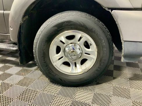Used 2009 Ford Ranger XLT RWD image 25