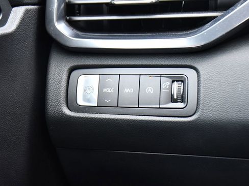 Used 2024 GMC Acadia AT4 w/ Luxury Package image 31