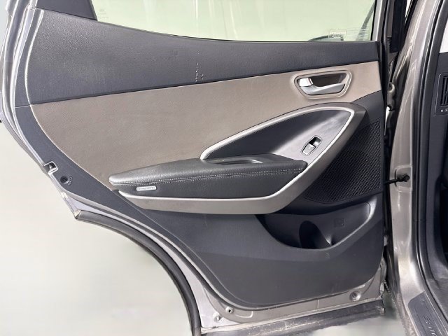 Used 2017 Hyundai Santa Fe Sport AWD/4WD image 24