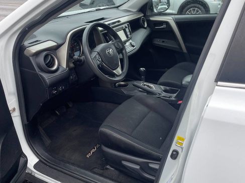 Used 2015 Toyota RAV4 XLE image 11
