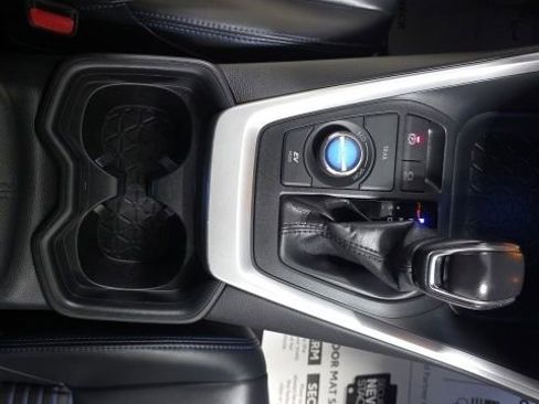 Used 2019 Toyota RAV4 XSE image 36