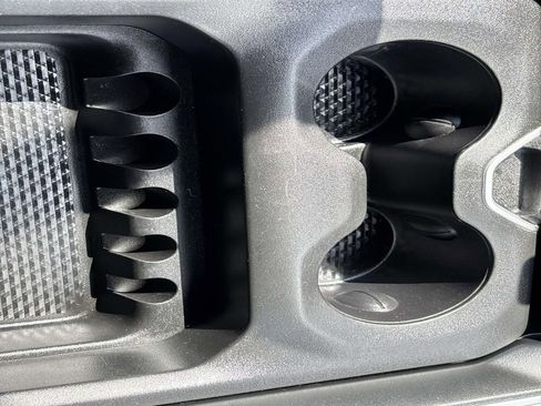 Used 2022 RAM 1500 Big Horn image 17