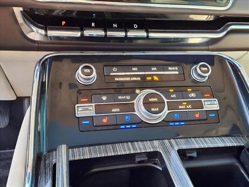 Used 2018 Lincoln Navigator Black Label image 22