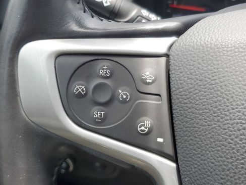 Used 2022 GMC Terrain SLT w/ LPO, Floor Liner Package FWD image 26