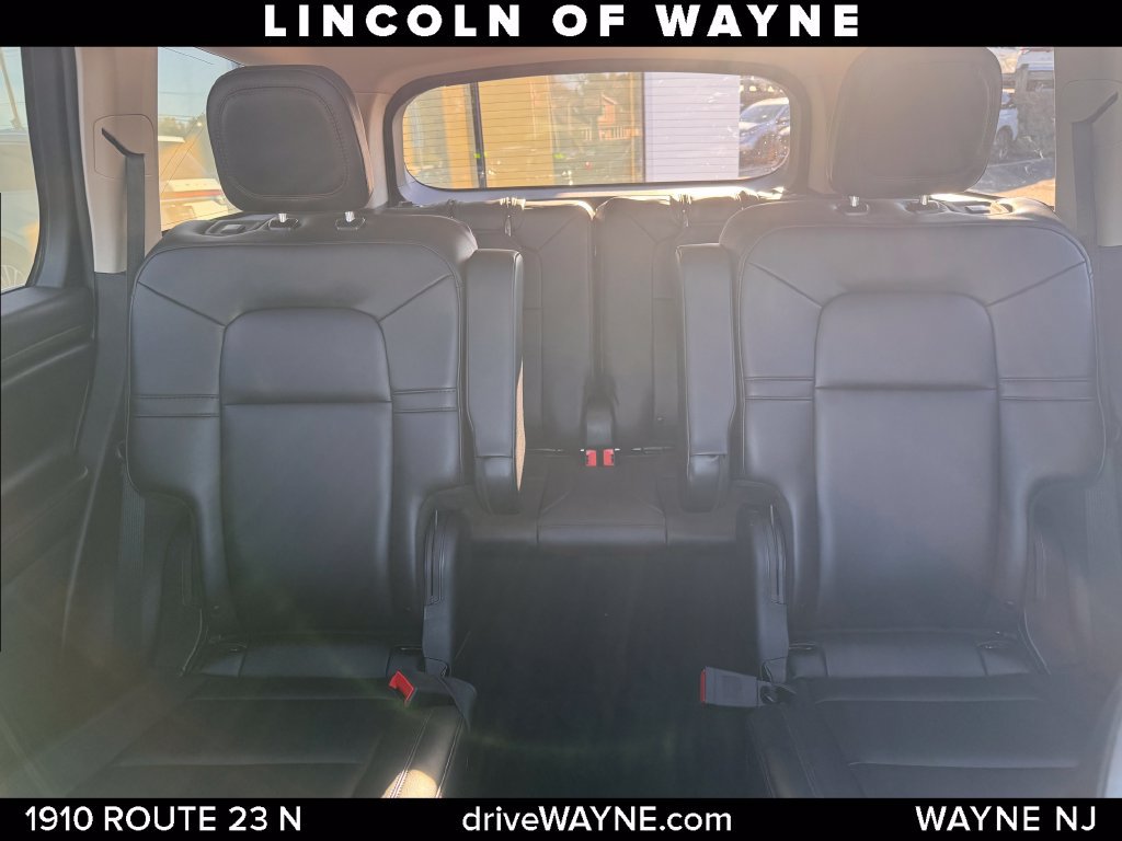 Certified 2024 Lincoln Aviator AWD w/ Premium Package image 21