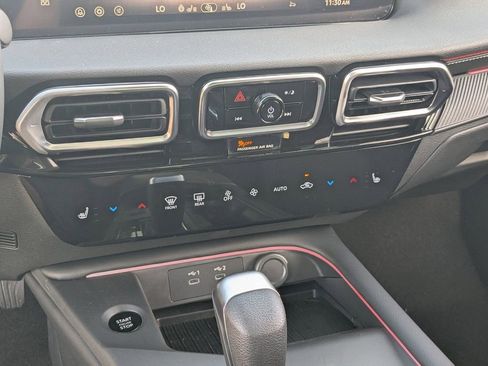 New 2026 Nissan Sentra SR w/ SR All Weather Package FWD image 19