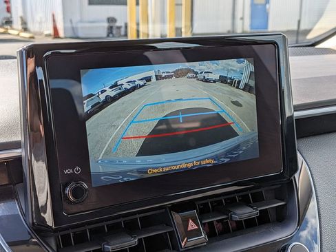 Used 2023 Toyota Corolla LE image 23