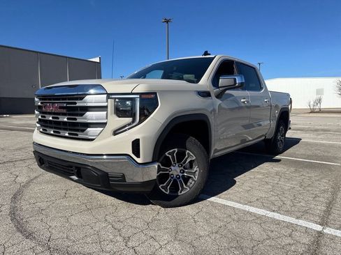 New 2026 GMC Sierra 1500 SLE w/ Preferred Package image 1