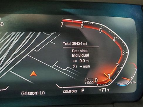 Used 2020 BMW Z4 sDrive30i w/ Executive Package image 32