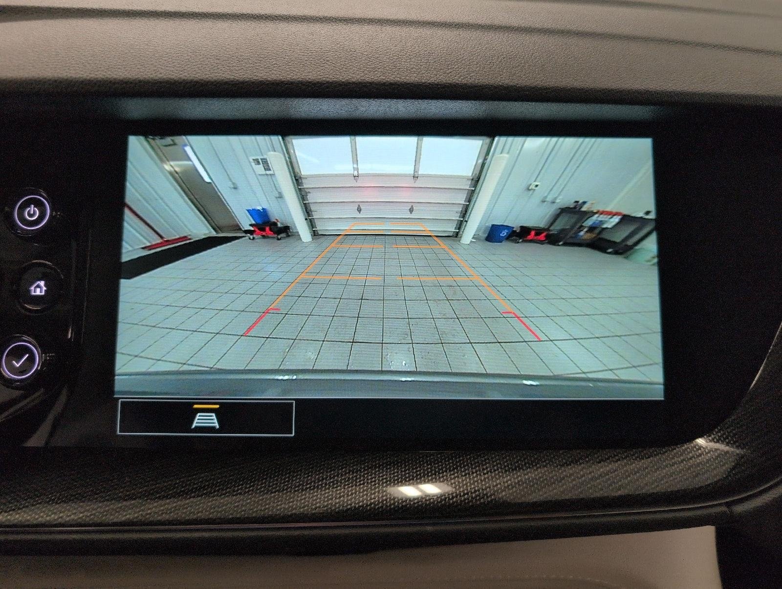 Used 2023 Buick Envision Preferred AWD/4WD image 41