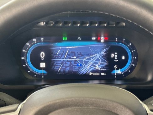 Certified 2025 Volvo XC90 B6 Plus image 25