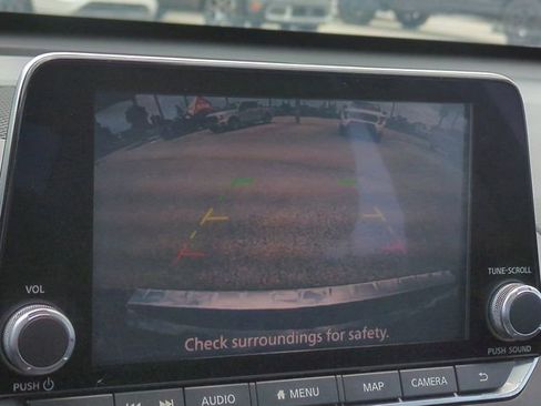 Used 2021 Nissan Altima 2.5 SL FWD image 20