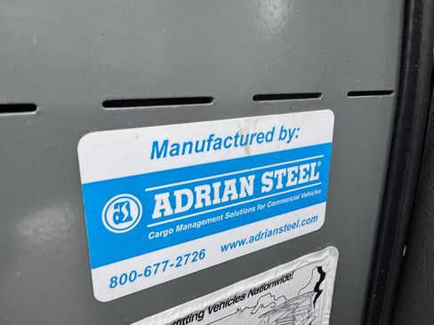 Used 2015 Chevrolet Express 2500 image 24