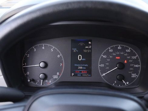 Used 2024 Toyota Corolla Cross L AWD/4WD image 13