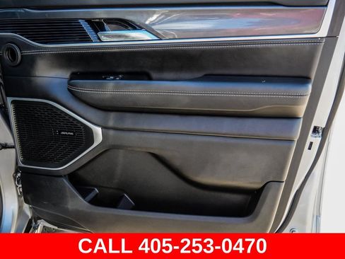 Used 2023 Jeep Wagoneer 4WD w/ Convenience Group I image 20