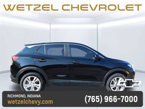 Used 2023 Buick Encore GX Preferred w/ Cold Weather Comfort Package AWD/4WD image 2