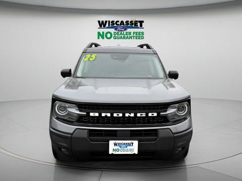 Certified 2025 Ford Bronco Sport Outer Banks w/ Outer Banks Tech Package+ AWD/4WD image 10
