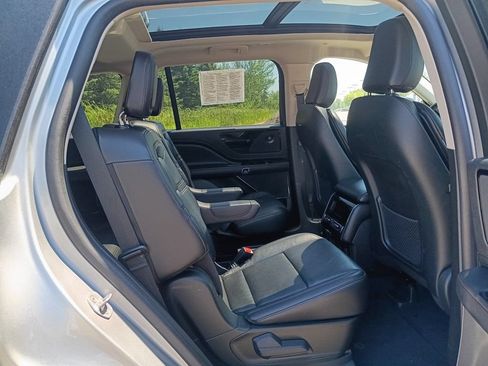 Used 2023 Lincoln Aviator Reserve AWD/4WD image 20