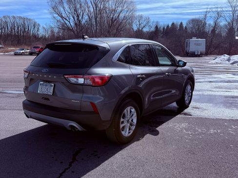 Used 2022 Ford Escape SE w/ Convenience Package AWD/4WD image 6