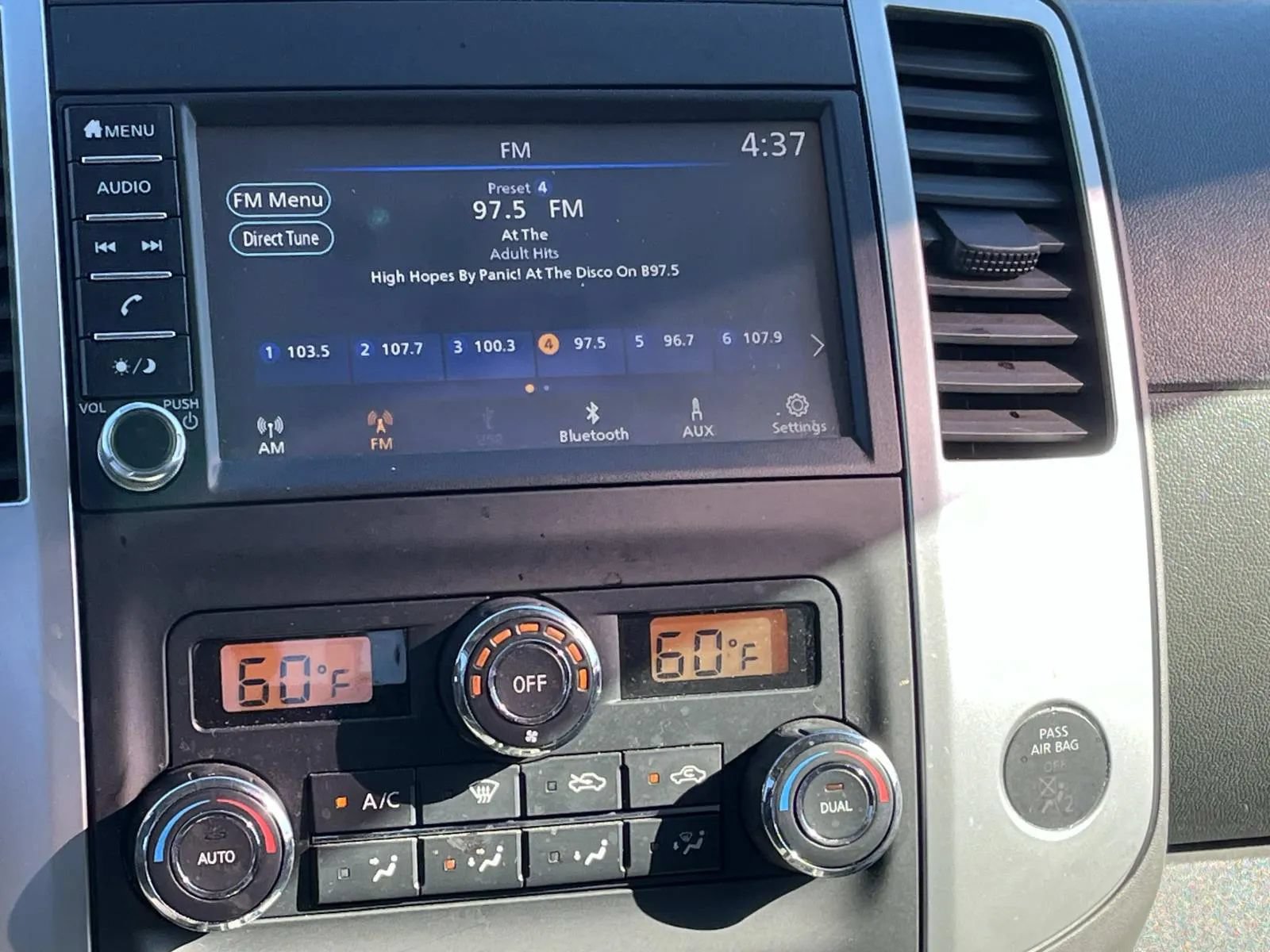 Used 2019 Nissan Frontier SV w/ Value Truck Package RWD image 14