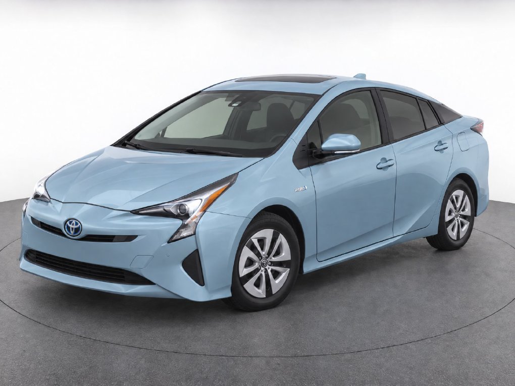 Used 2018 Toyota Prius Three w/ Advanced Technology Package FWD image 2