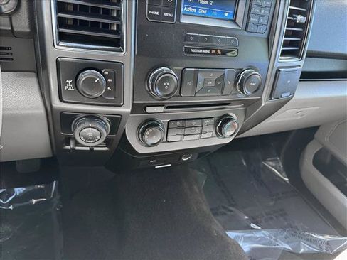 Used 2017 Ford F150 XLT w/ XTR Package AWD/4WD image 15