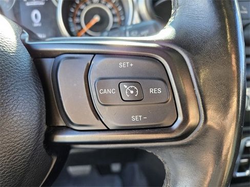 Used 2019 Jeep Wrangler Unlimited Sport S image 25