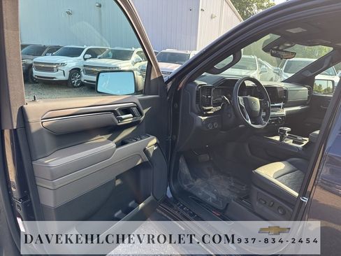 Certified 2023 Chevrolet Silverado 1500 ZR2 image 9