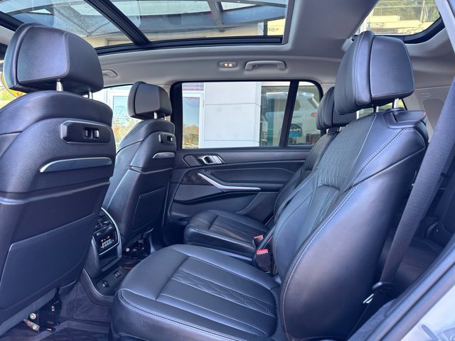 Used 2024 BMW X7 xDrive40i w/ Premium Package AWD/4WD image 19