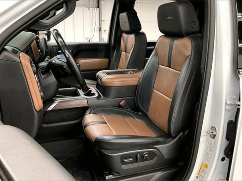 Used 2022 Chevrolet Silverado 2500 High Country image 21