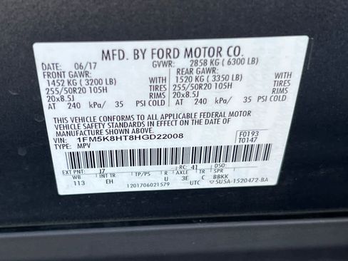 Used 2017 Ford Explorer Platinum image 30