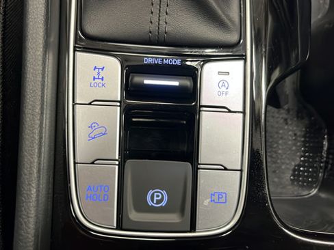 Used 2025 Hyundai Tucson SEL AWD/4WD image 32