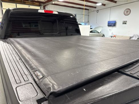 Used 2015 Ford F150 Lariat w/ Equipment Group 502A Luxury image 7