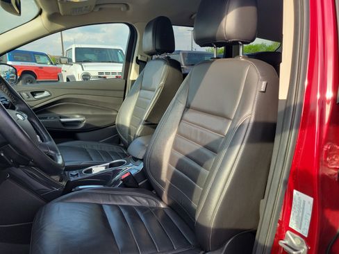 Used 2016 Ford Escape Titanium AWD/4WD image 19