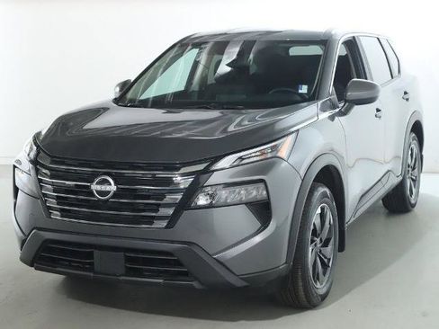 Certified 2026 Nissan Rogue S image 4