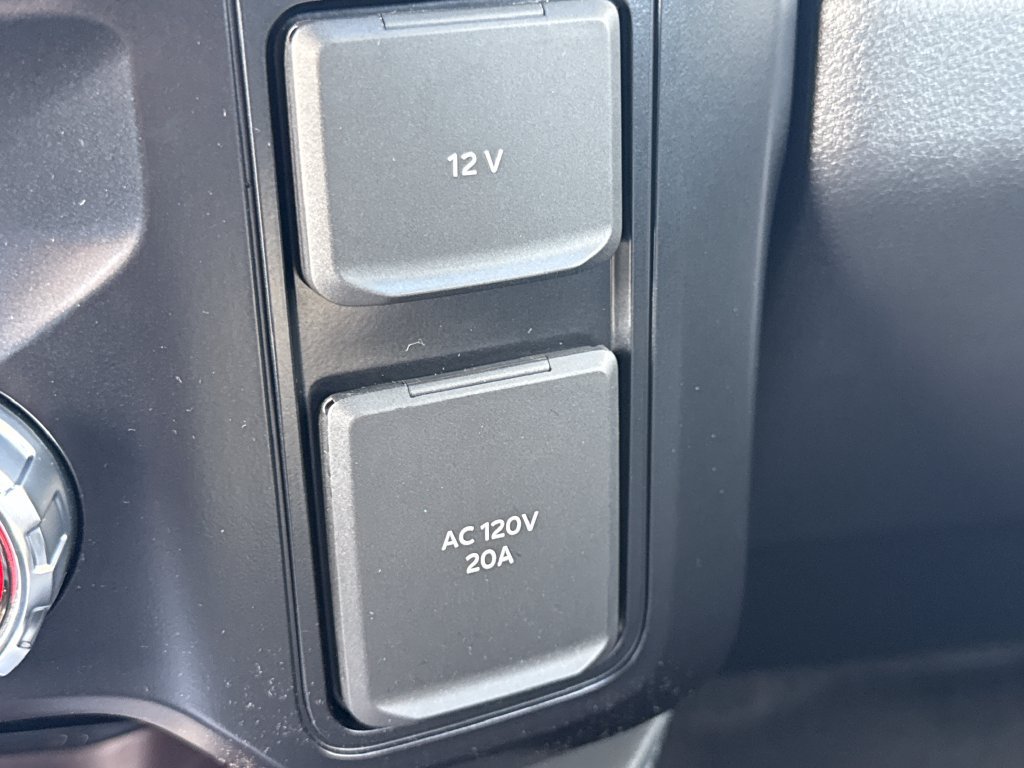 New 2026 Ford F250 Platinum w/ Tremor Off-Road Package AWD/4WD image 37